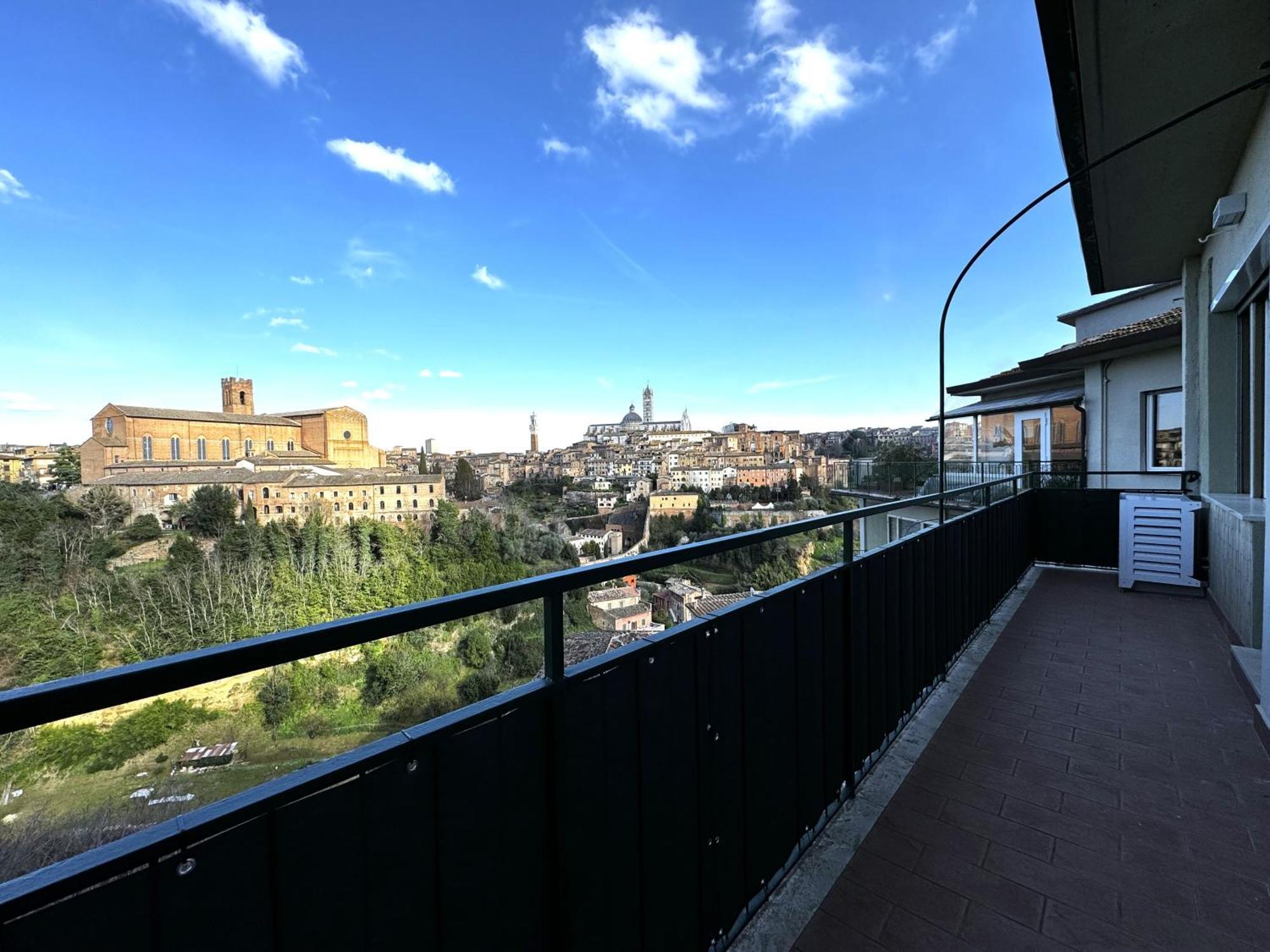 Skyline Siena Exterior foto