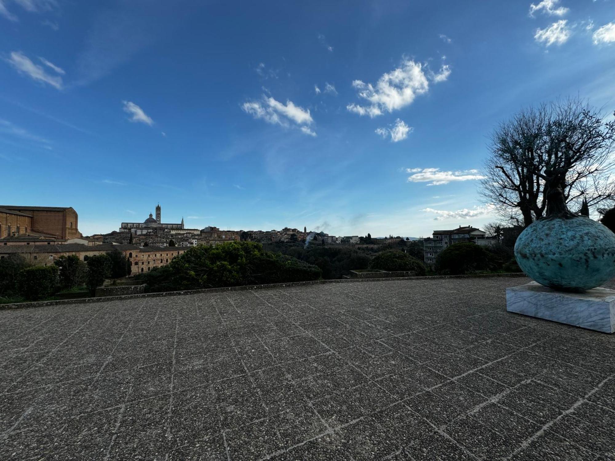 Skyline Siena Exterior foto